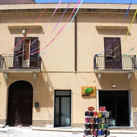 Corso Ventinove * Castellammare del Golfo